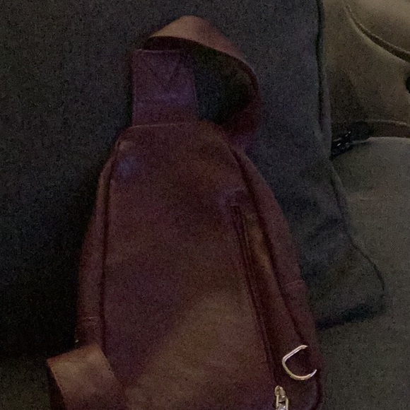 Brown Leather Backpack with Textured Design - Picture 2 of 2